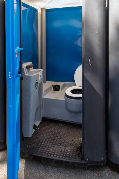 Best Best portable toilet rental  in Darien, GA